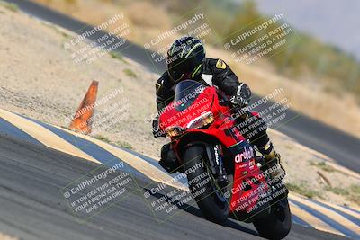 media/Mar-28-2022-Superbike Trackdays (Mon) [[b8603d0f67]]/Open Track Time/Turn 7/